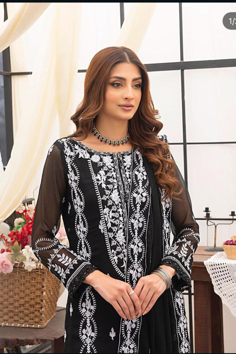 Embroidered Chiffon 3-Piece Suit with Spangle Work & Handwork Ready to Wear