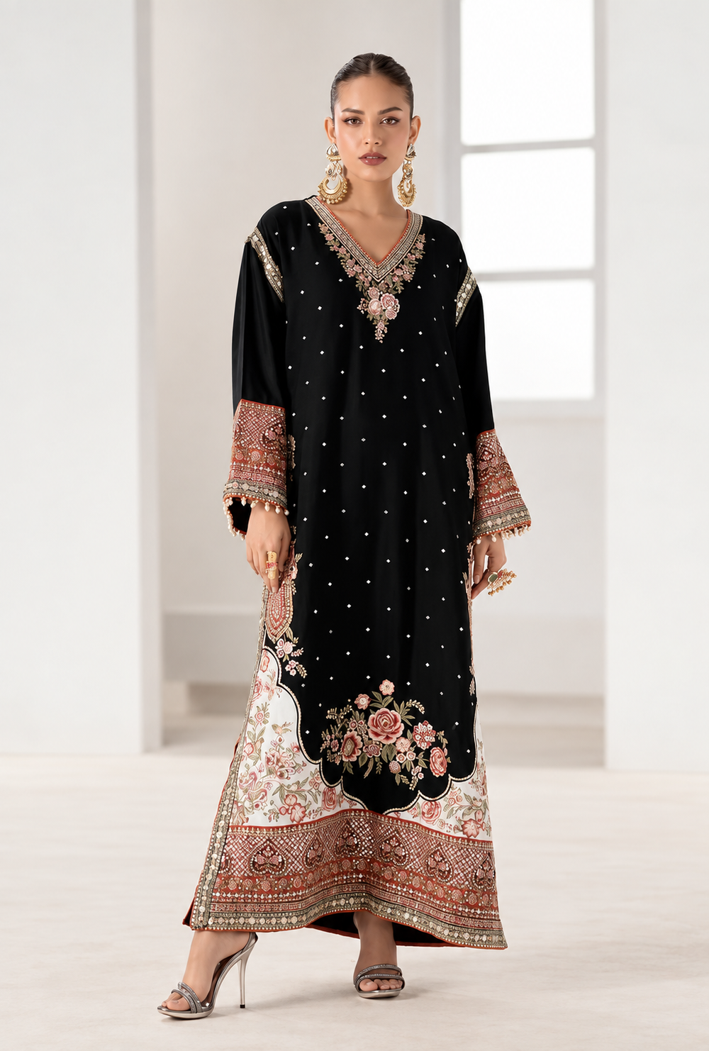 Taari Black Floral Kaftan | Ready to Wear