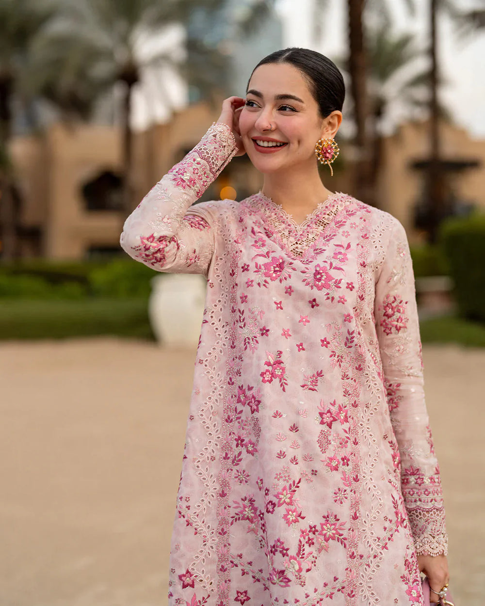 03-Piece Embroidered Lawn Suit With Organza Dupatta | Ready To Wear