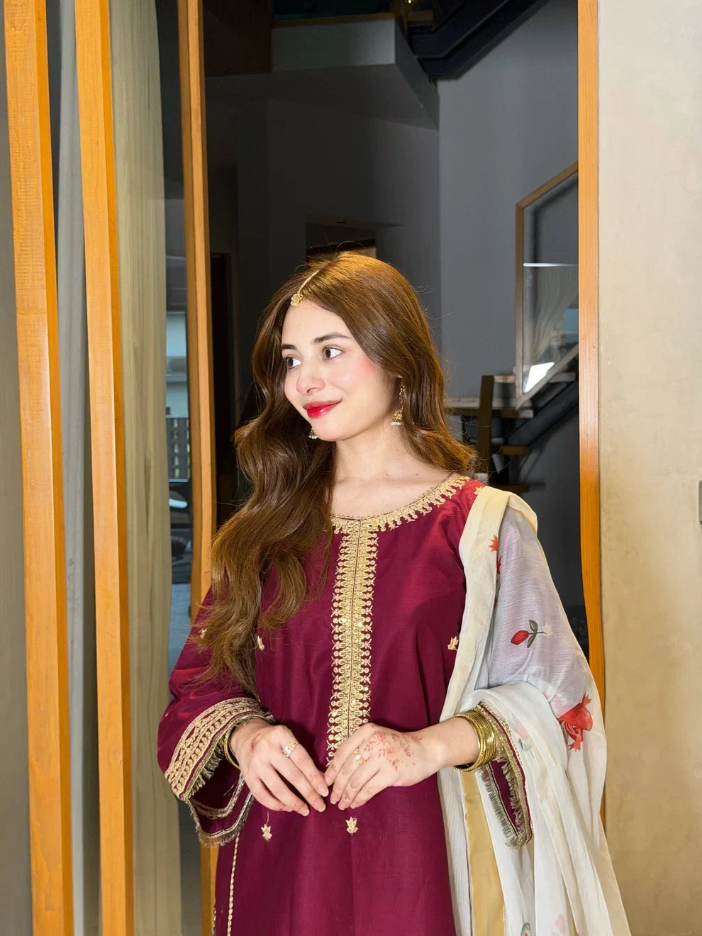 03-Piece Silk Suit With Printed Dupatta & Trouser | Ready To Weae