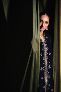 03-Piece Velvet Suit With Organza Dupatta | Ready To Wear